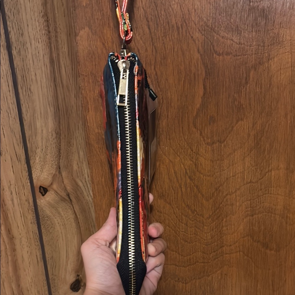 Colorful Abstract Purse - Picture 3 of 4